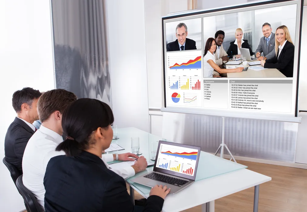 Bild 5: In regelmäßigen Webmeetings werden jeweils der aktuelle Stand und weitere Schritte abgestimmt. (Bild: Engmatec)