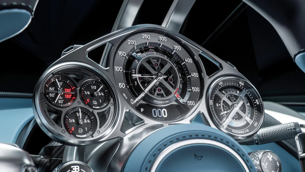 Bild 3: Das komplexe Uhrwerk für die analoge Anzeige besteht aus 600 Teilen, die von Grund auf neu entwickelt werden mussten. (Urheber: BUGATTI AUTOMOBILES)